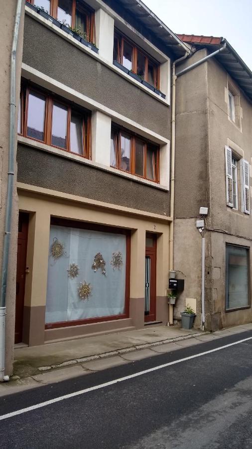 Le Passage Du Faubourg, Agreable T3 En Duplex De 120M2 Apartment Saint Leonard de Noblat Bagian luar foto